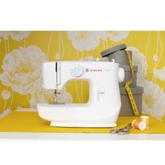 "Discover the Singer M1505 Sewing Machine - 6 Stitch Programs & Automatic Thread Tension for Effortless Creativity!"